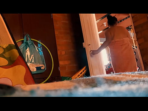 ❤️ Minu onu järgneb mulle duši alla, ta nabib mind, samal ajal kui ma duši all käin. ️ Super seks at us et.pornado-co.ru ❌️